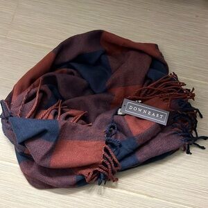 Downeast cozy scarf